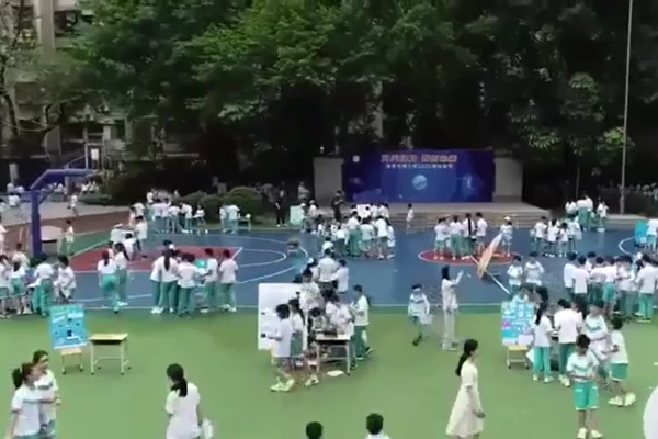 广州新学期把人工智能列入课程计划