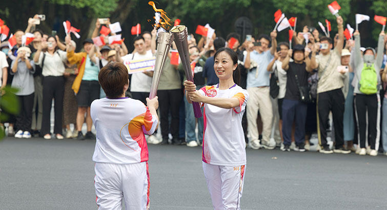 专题丨杭州第19届亚运会火炬传递
